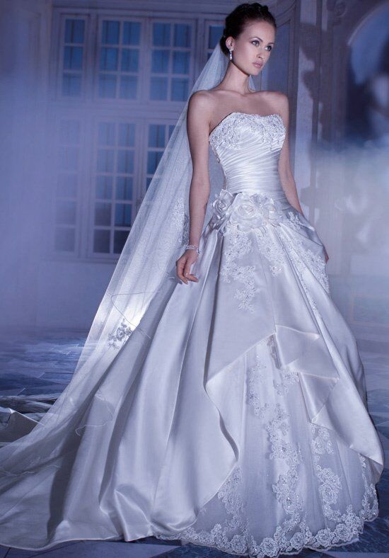 Demetrios 1435 Wedding Dress The Knot 