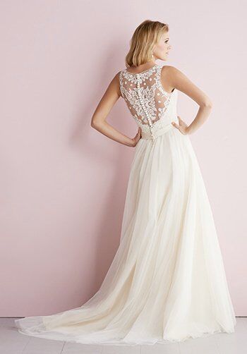 allure romance 2716