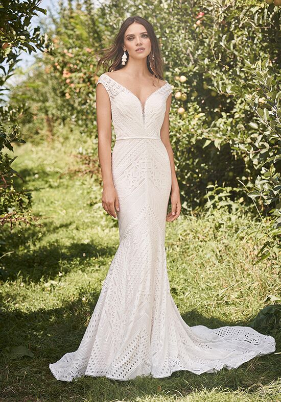 soft mermaid wedding dress