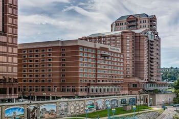 Picture of Embassy Suites by Hilton Cincinnati RiverCenter