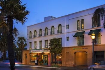 Picture of Holiday Inn Express Santa Barbara