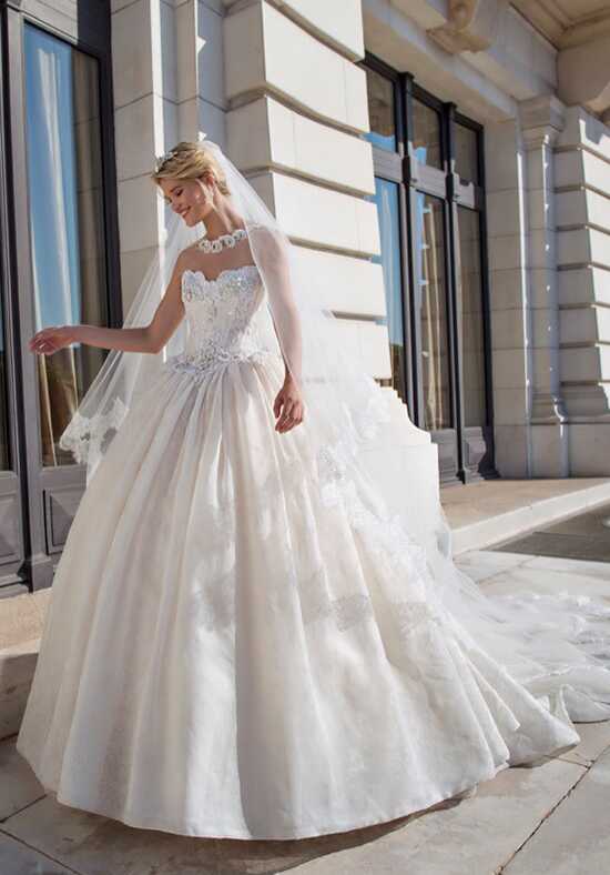 5000- 5999 Wedding Dresses