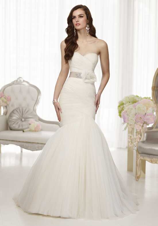 Essense of Australia  Wedding  Dresses 