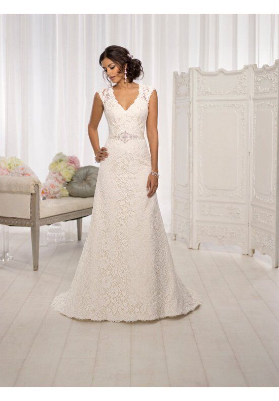 Essense of Australia D1598 Wedding Dress - The Knot