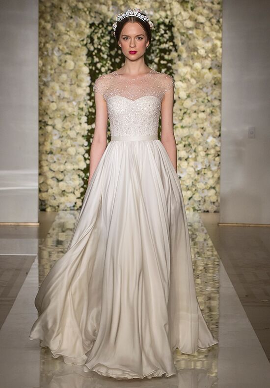 reem-acra-5250-wedding-dress-the-knot